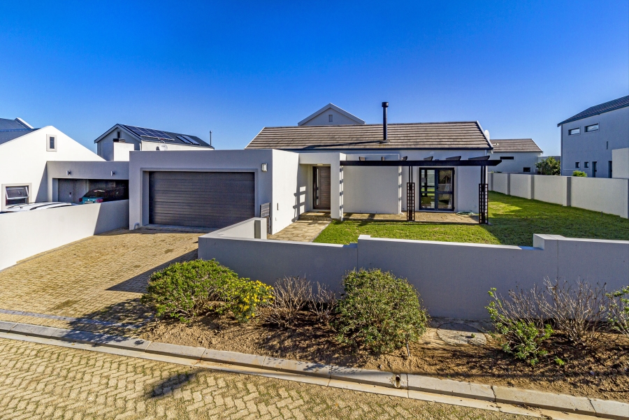 3 Bedroom Property for Sale in Kelderhof Country Village Western Cape